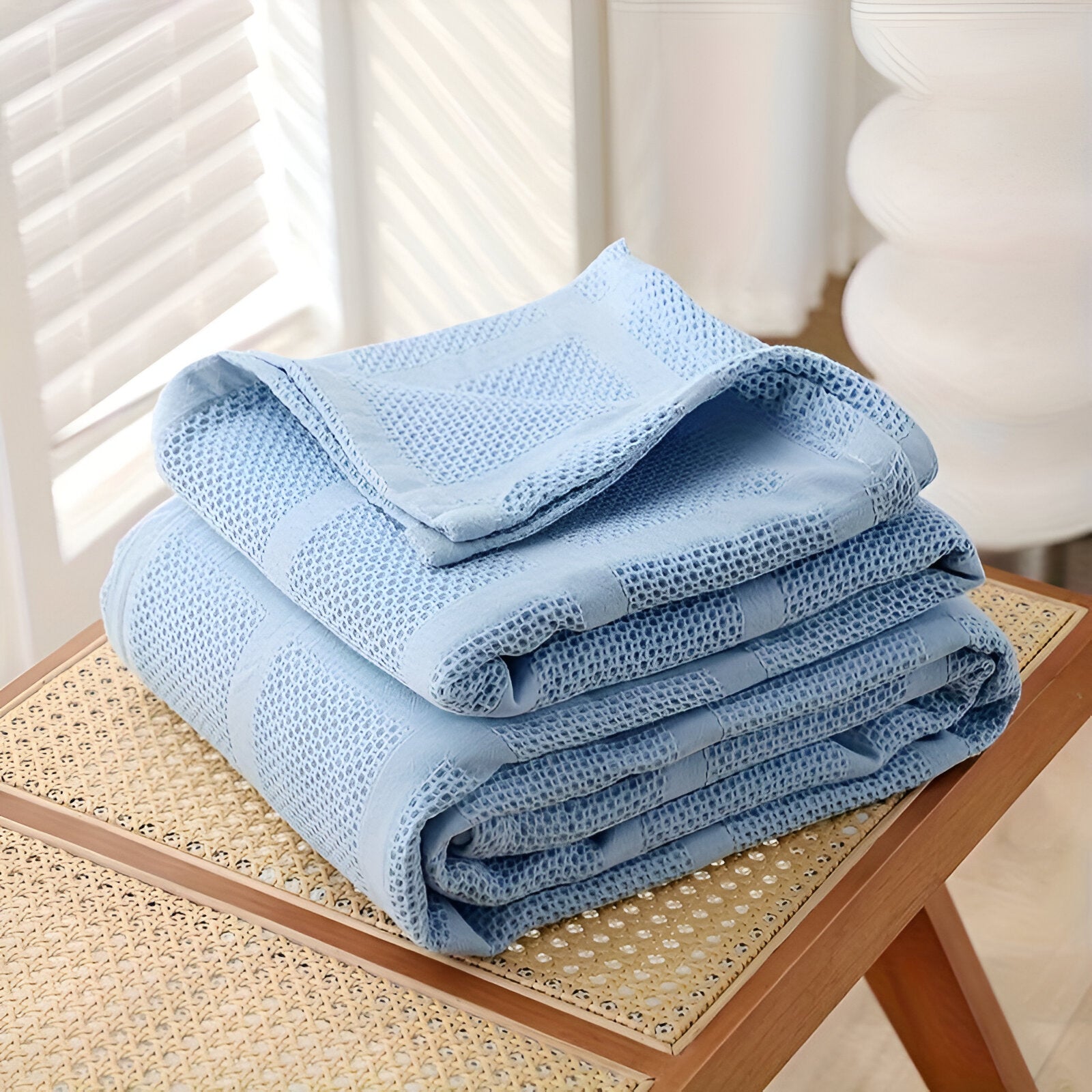 Cooling Blanket – Lightweight Waffle Texture, 100% Cotton, Standard Size 14