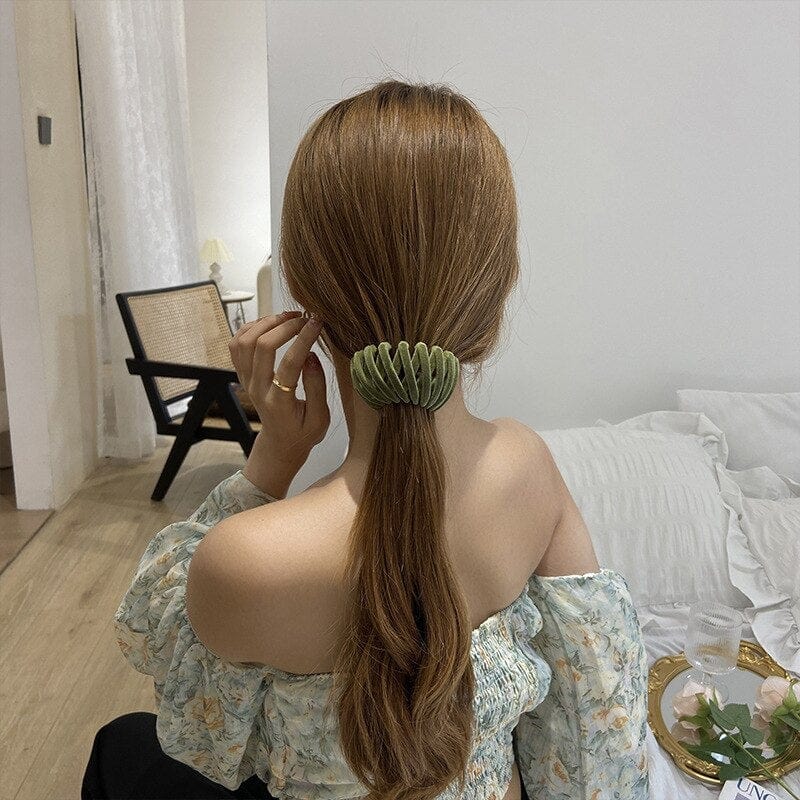 Hair Claw Clips – Korean Bird's Nest Design, Matte Finish, 4 cm x 6 cm 3