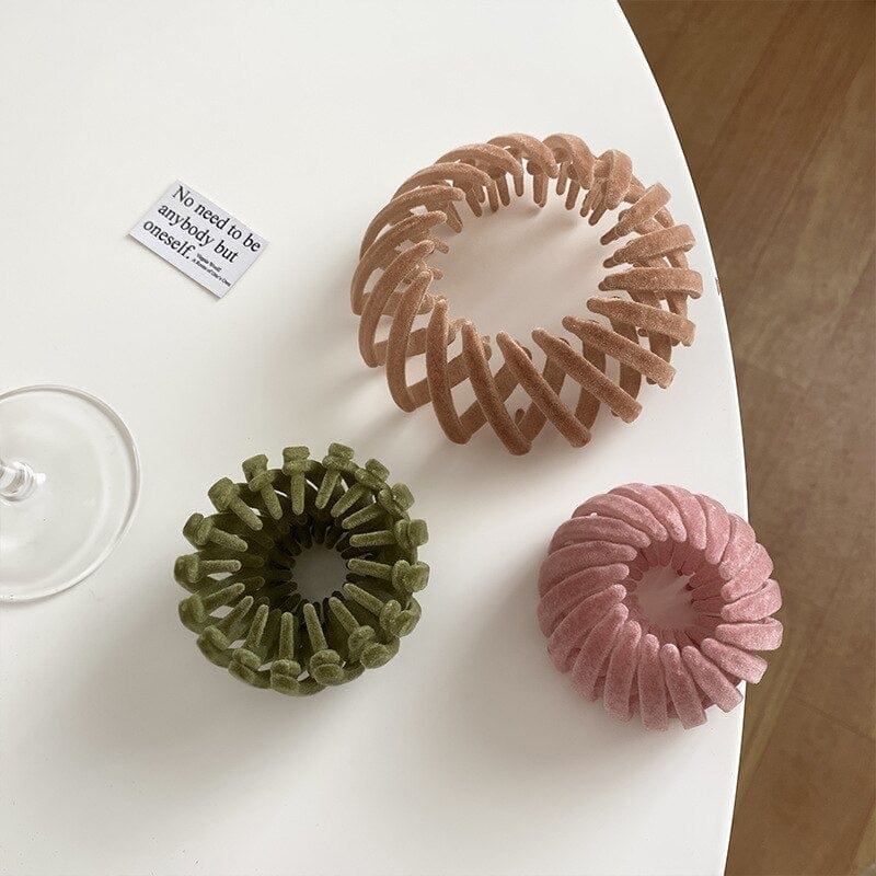 Hair Claw Clips – Korean Bird's Nest Design, Matte Finish, 4 cm x 6 cm 4