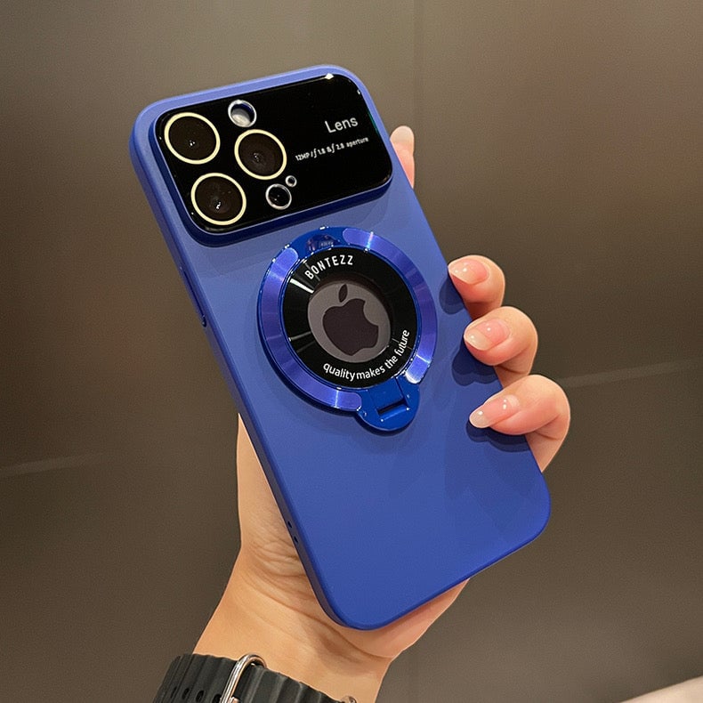 Magnetic iPhone Case – Effortless Charging and Built-in Stand for Convenience 11