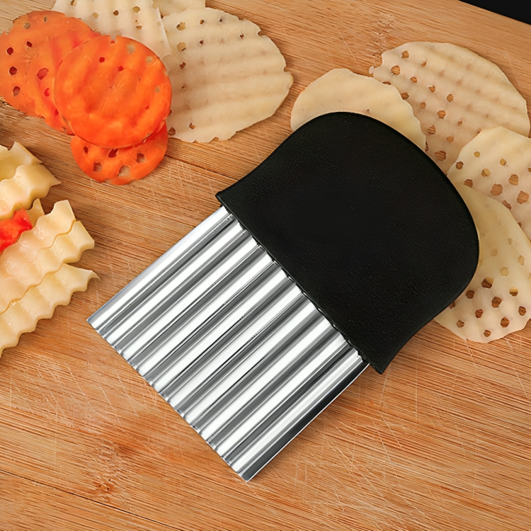 Wavy Vegetable Cutter (1 pc) – Create Decorative Cuts for Stunning Dishes 7