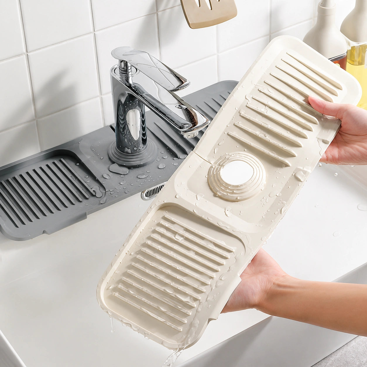 Silicone Sink Mat – Protects Countertops and Keeps Your Sink Area Dry